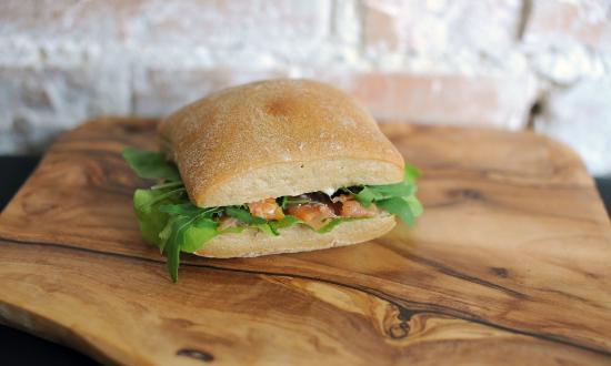 Mitte - Chleb I Kawa